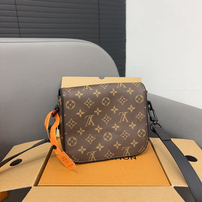 【ルイヴィトン】♢モンソリス｜オールシーズン活躍する定番バッグ♪特別先行予約受付中